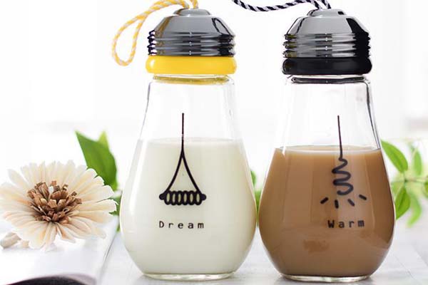 玻璃瓶廠家定制生產會有什么好處?