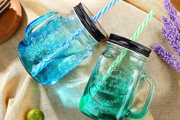 玻璃瓶廠家生產(chǎn)中常見(jiàn)質(zhì)量缺陷有哪些？ 