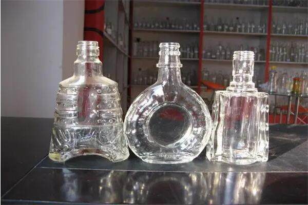 玻璃瓶生產(chǎn)廠家是否支持線上采購(gòu)？